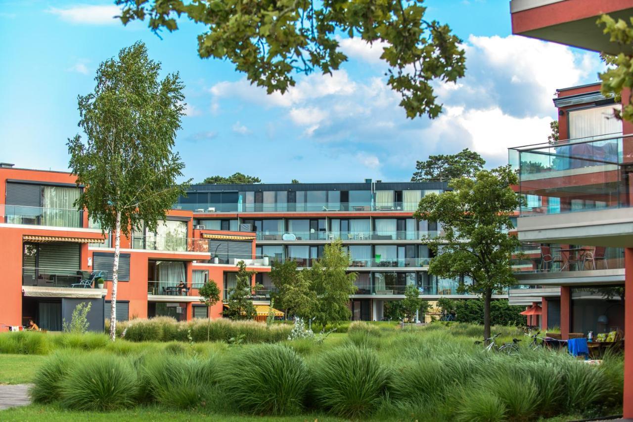 Bl Bavaria Yachtclub & Apartments Balatonlelle Luaran gambar