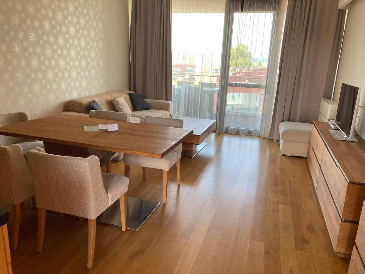 Bl Bavaria Yachtclub & Apartments Balatonlelle Luaran gambar